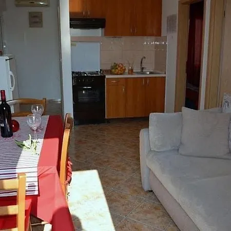 Apartmán With Parking Space - 19577 *