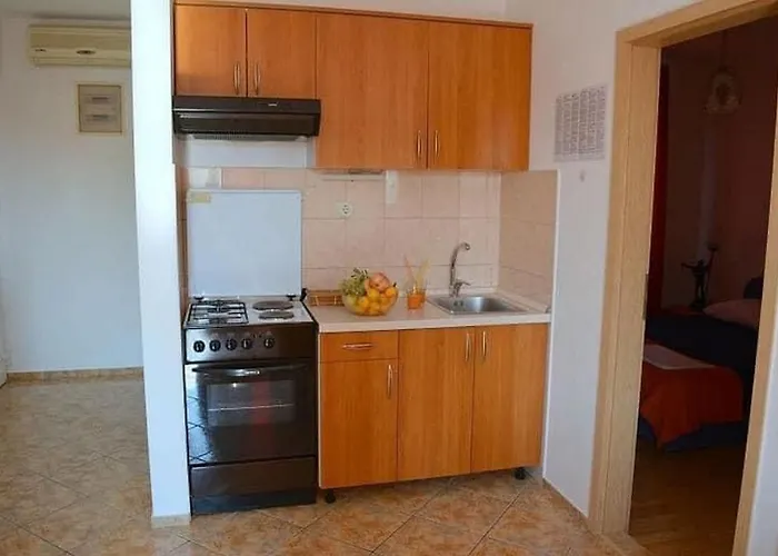 With Parking Space - 19577 * Vodice